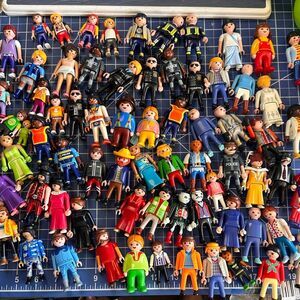 Playmobil vintage 1990s figure bundle 60+ pcs